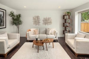 Lake Forest Park listing